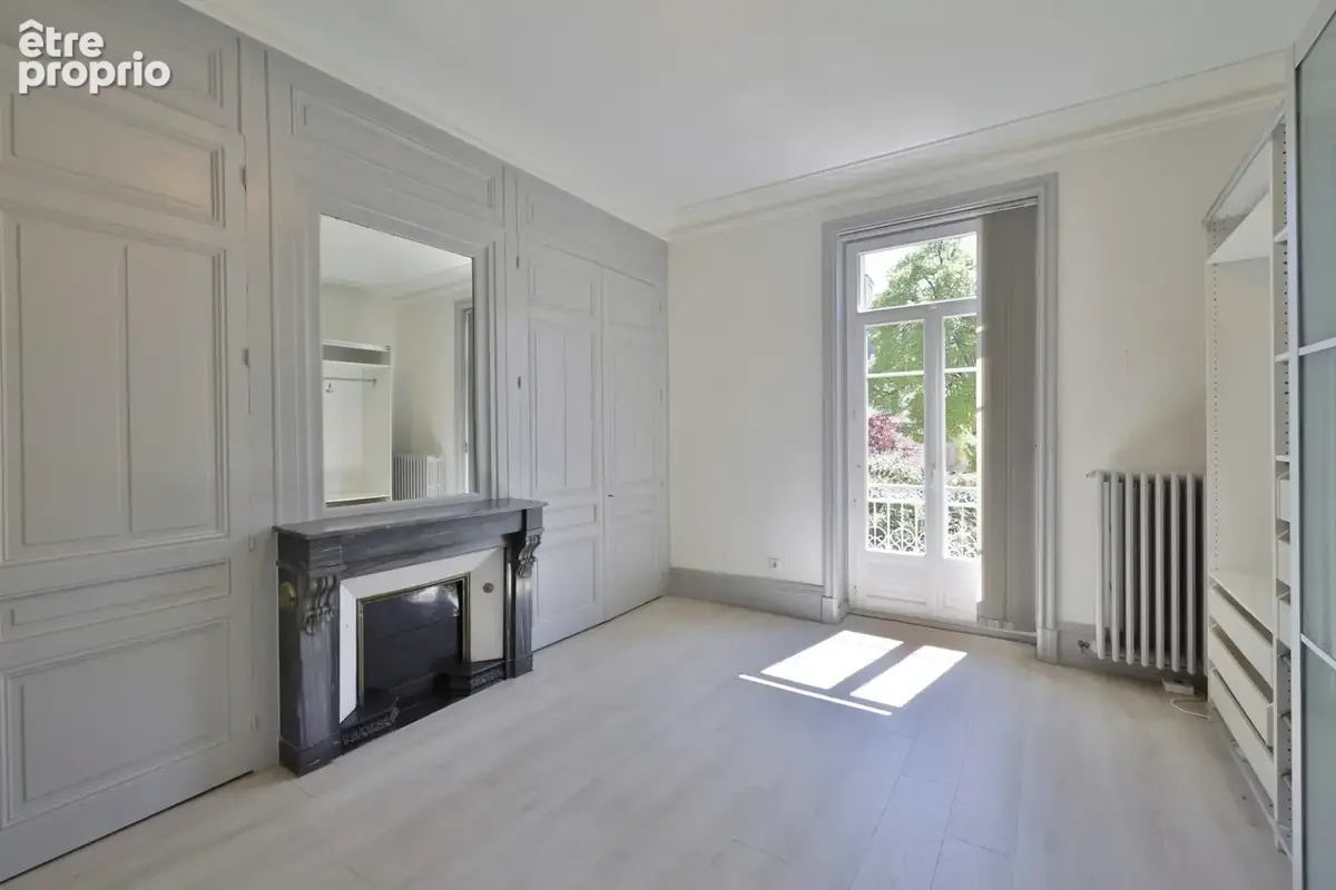 Propriete à vendre 14 pièces BOURG EN BRESSE (01) - photo 7