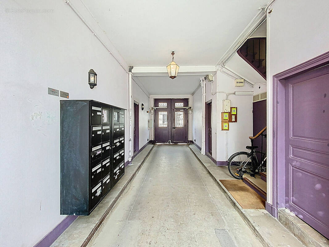 Appartement à SAINT-MAUR-DES-FOSSES