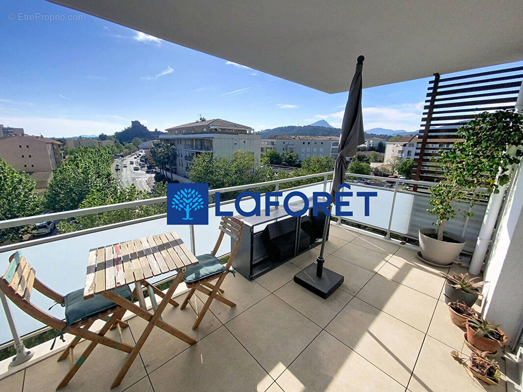 Appartement à LA GARDE