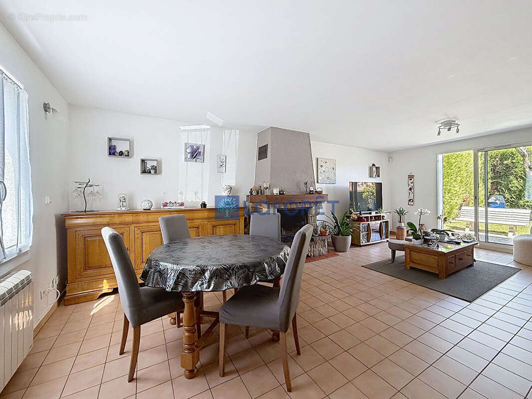 Maison à SAINT-GERMAIN-LES-CORBEIL