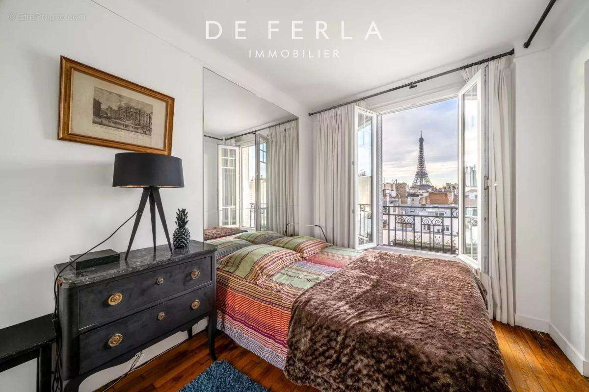 Appartement à PARIS-7E