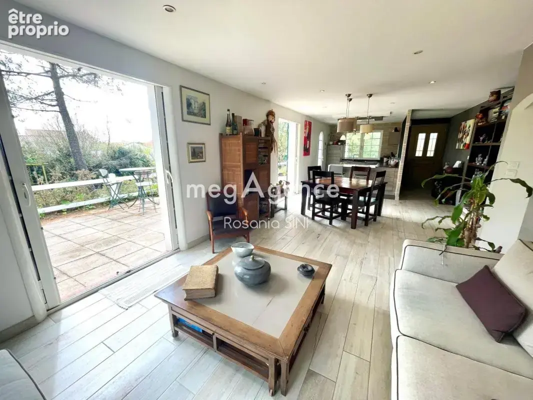Maison de charme avec vue exceptionnelle sur l’étang - photo 5