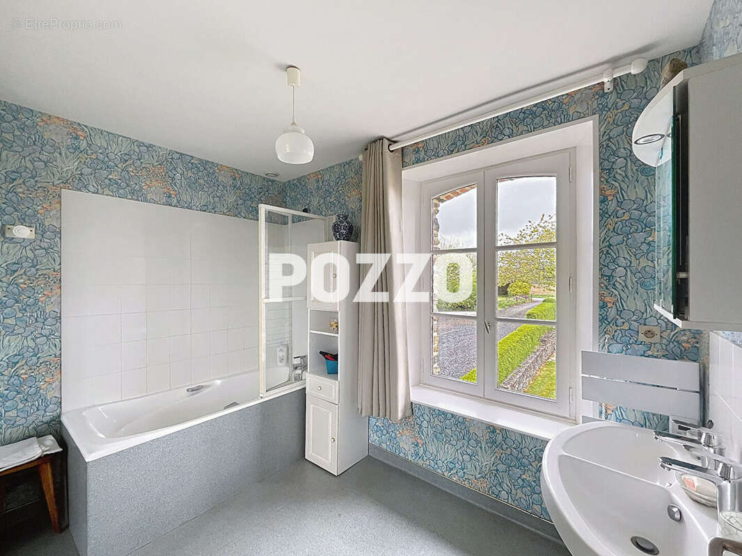 Grande maison en pierres située à Saint Pierre De Semilly - photo 15
