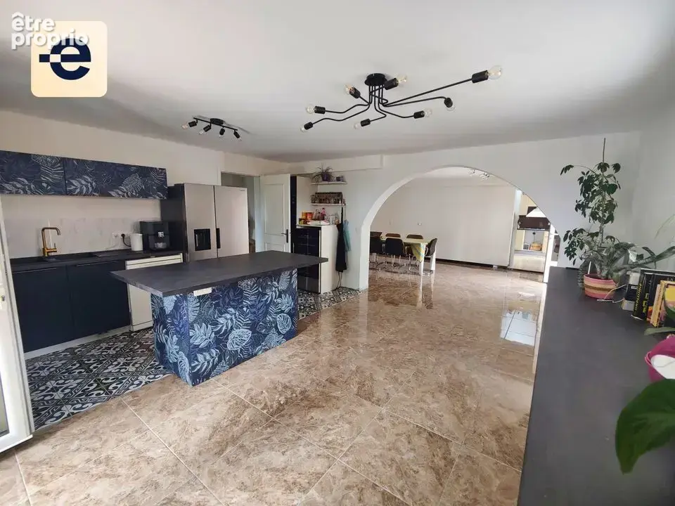 Maison 7 pièces 246 m² à vendre à Serres-Morlaas (64160) - photo 3