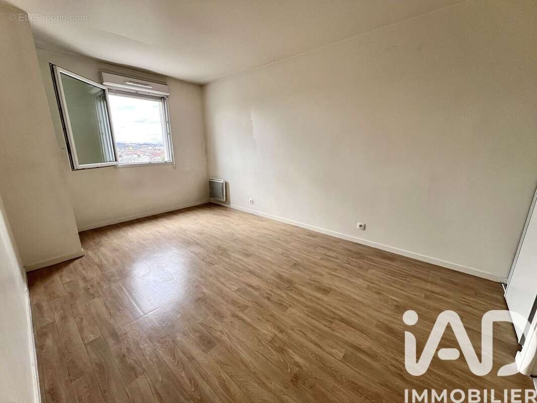 Appartement 38 m² à Villepinte  - photo 3
