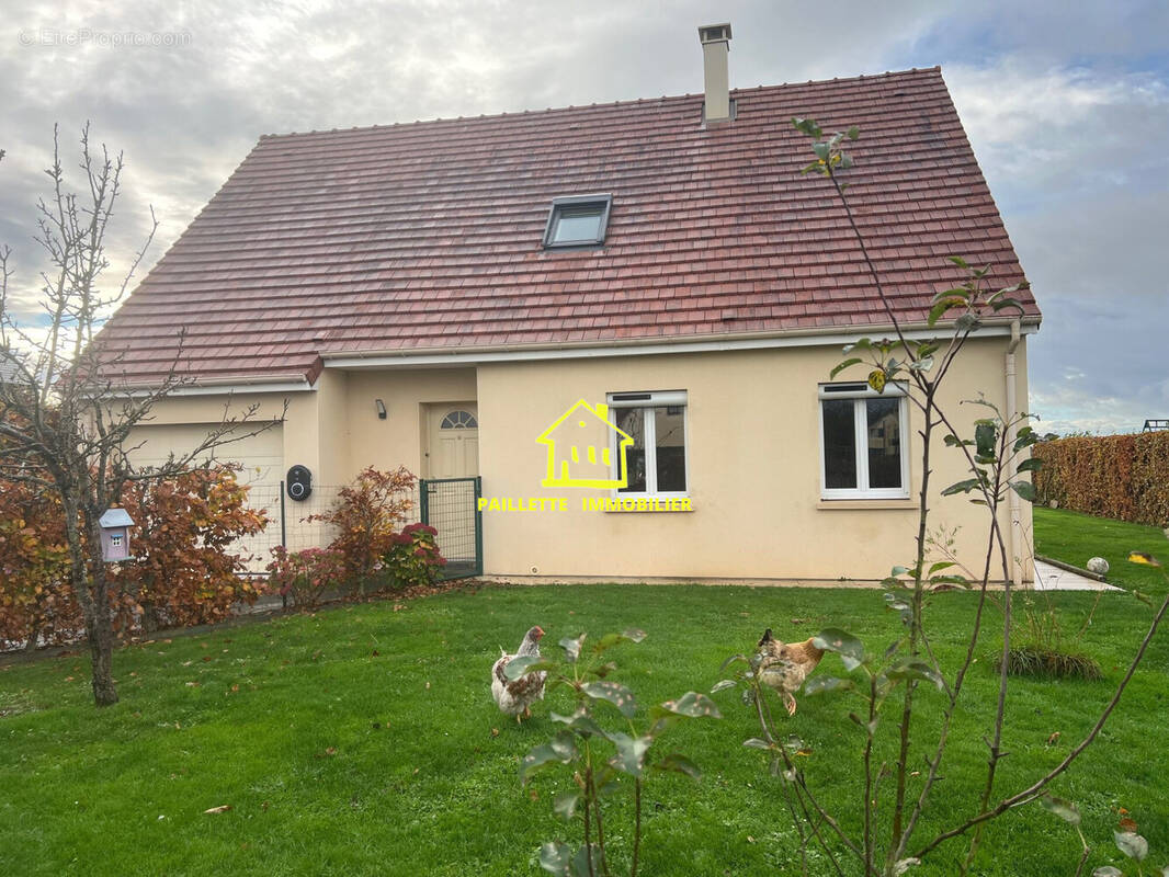 Maison à SAINT-ROMAIN-DE-COLBOSC