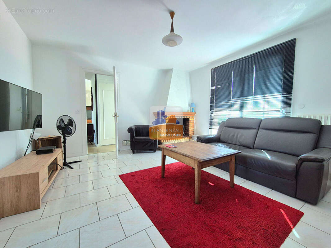 Maison à BOUGUENAIS