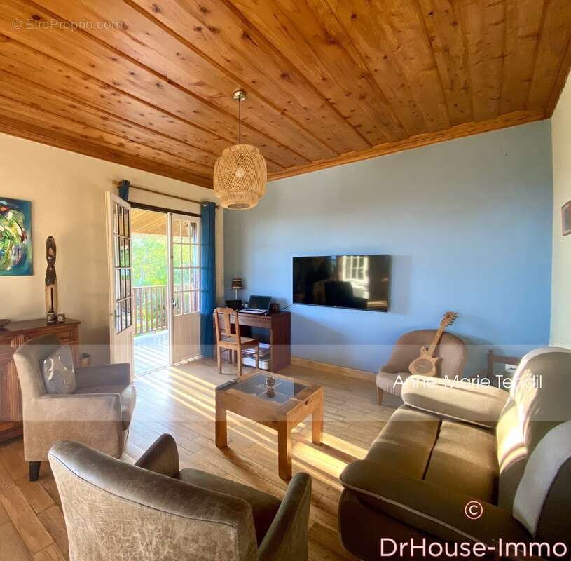 Maison à L&#039;ETANG-SALE