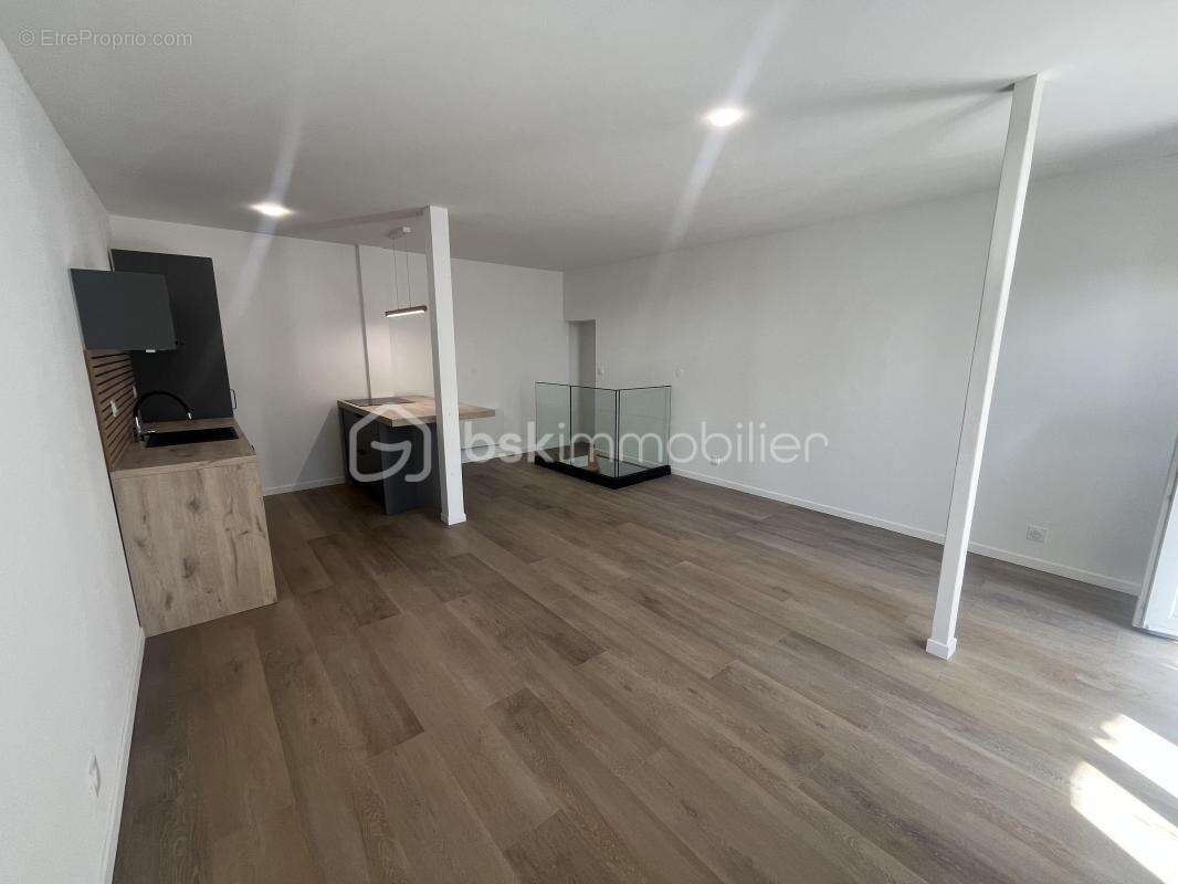 Appartement à ALBERTVILLE