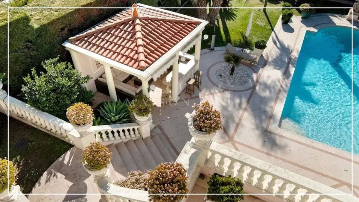 Maison à ANTIBES
