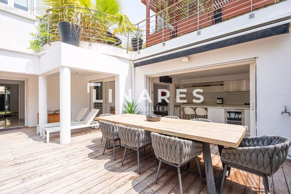 Maison à MARSEILLE-8E