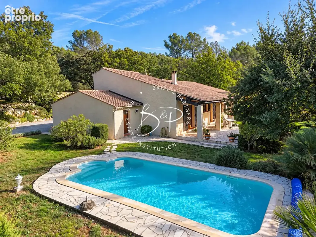 Lorgues, propriété au calme absolu avec piscine et pool house - photo 8