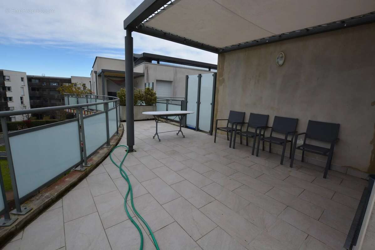 Appartement à COLOMIERS
