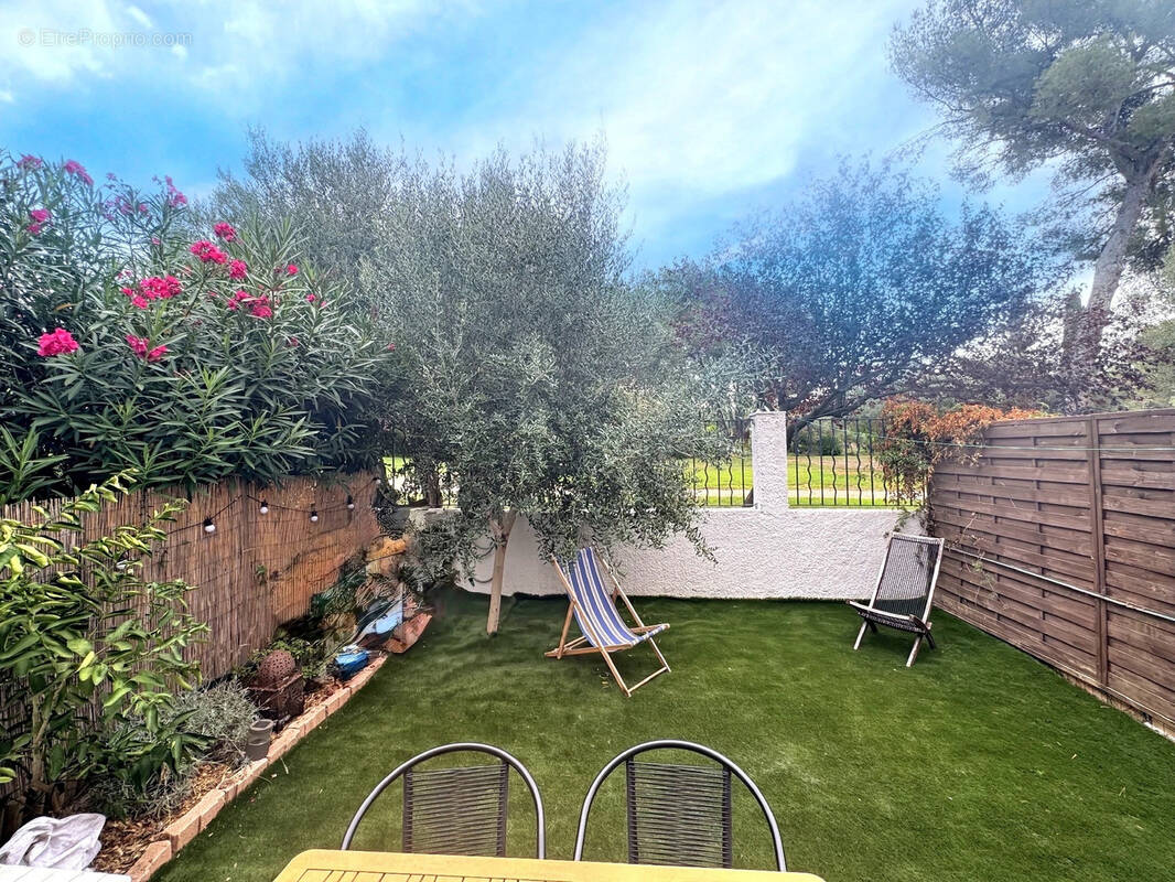 Maison à LA LONDE-LES-MAURES