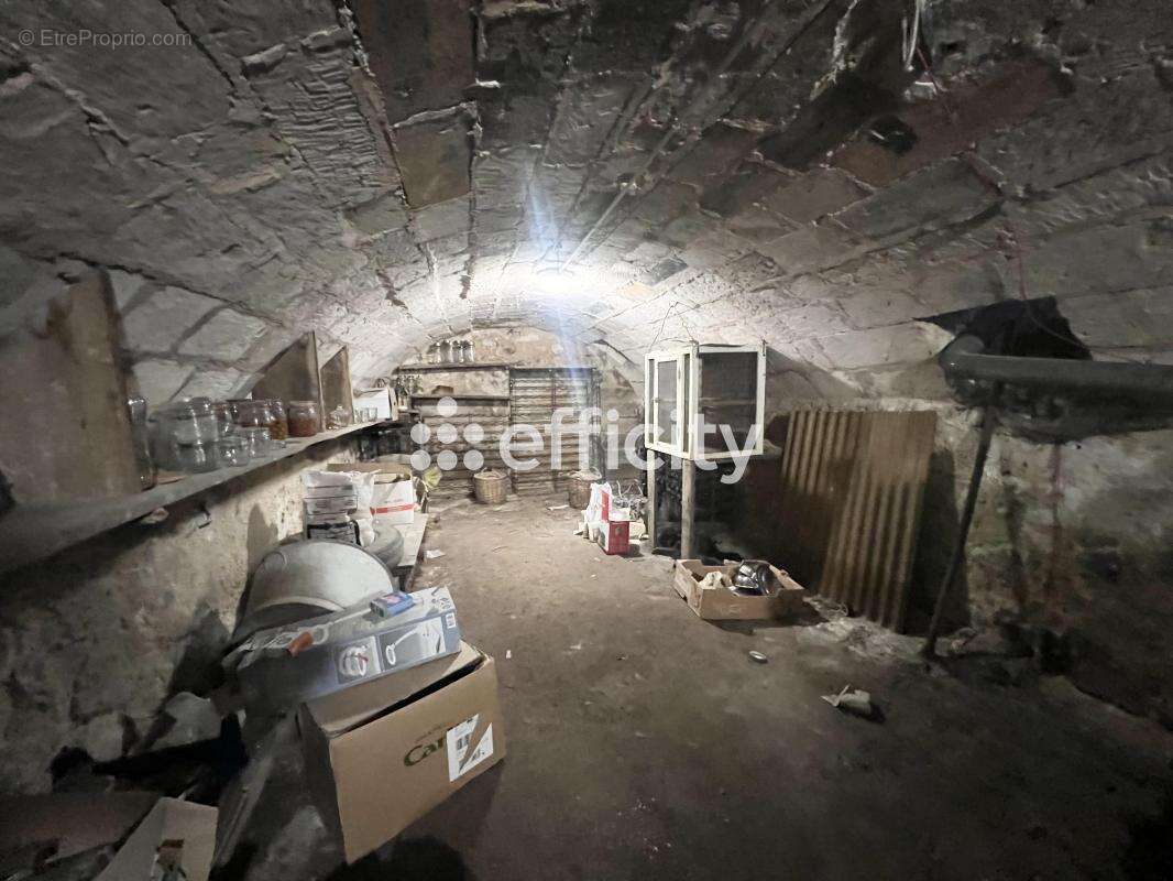 Maison à LE GRAND-PRESSIGNY