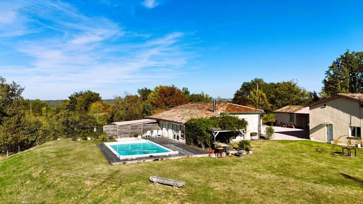 Maison à SAINT-GEORGES