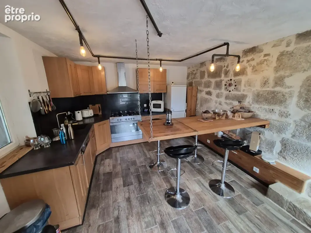 Maison de 150 m2 édifiée sur un terrain de 700 m2 - photo 10