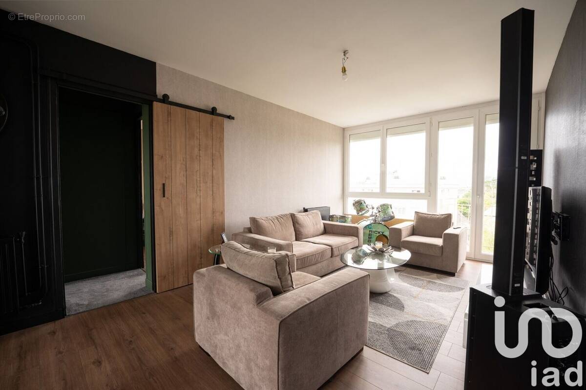 Photo 1 - Appartement à TINQUEUX