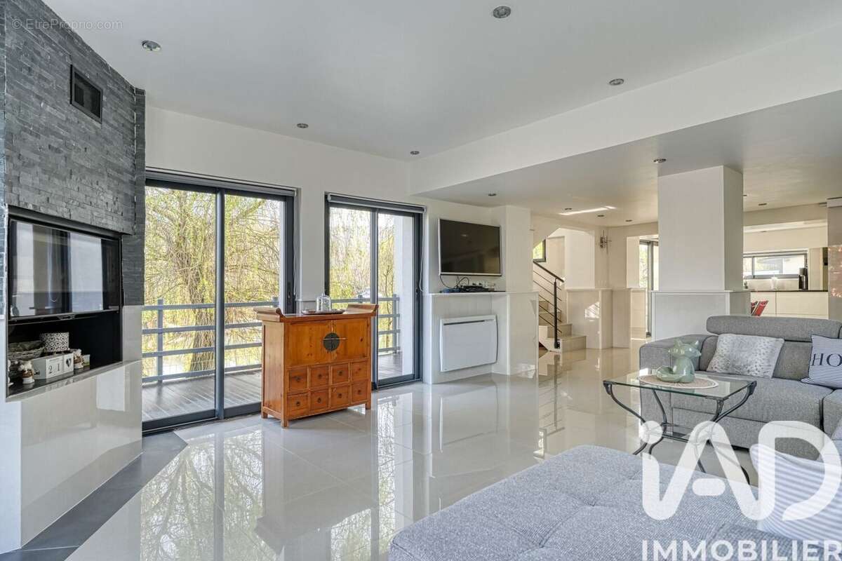 Photo 8 - Maison à VAUX-SUR-SEINE