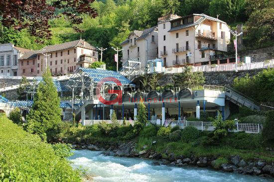 Commerce à BRIDES-LES-BAINS