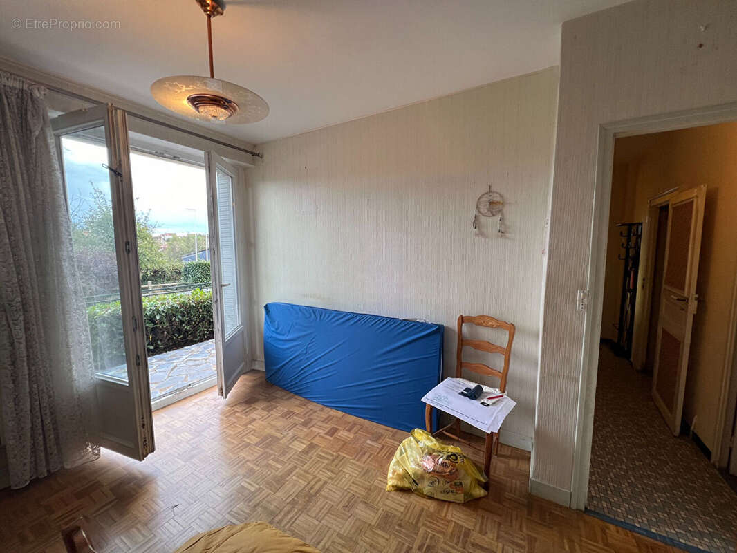 Appartement à SAUVIGNY-LES-BOIS