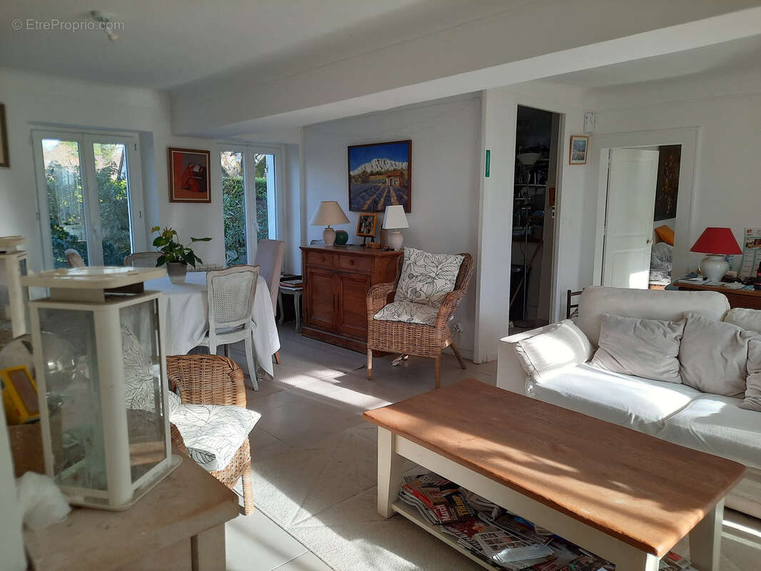 Maison à COSNE-COURS-SUR-LOIRE