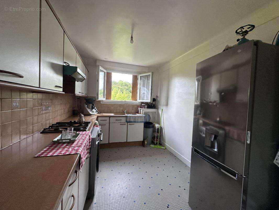 Appartement à VILLETANEUSE