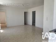 Photo 1 - Appartement à LA ROCHE-DERRIEN