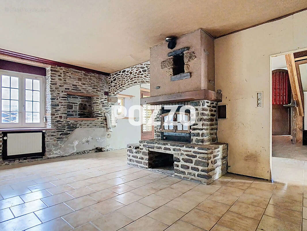 Maison à AUCEY-LA-PLAINE