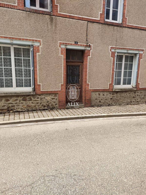 Maison à SAINT-PELLERIN