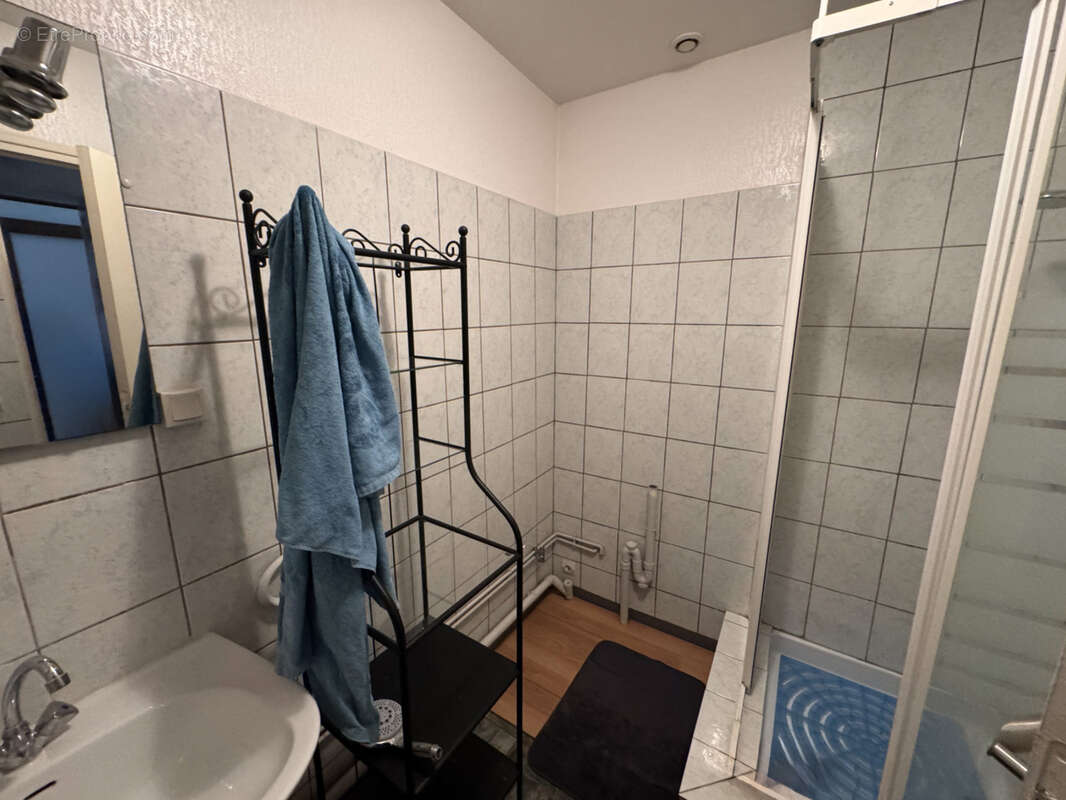 Immeuble mixte - photo 4