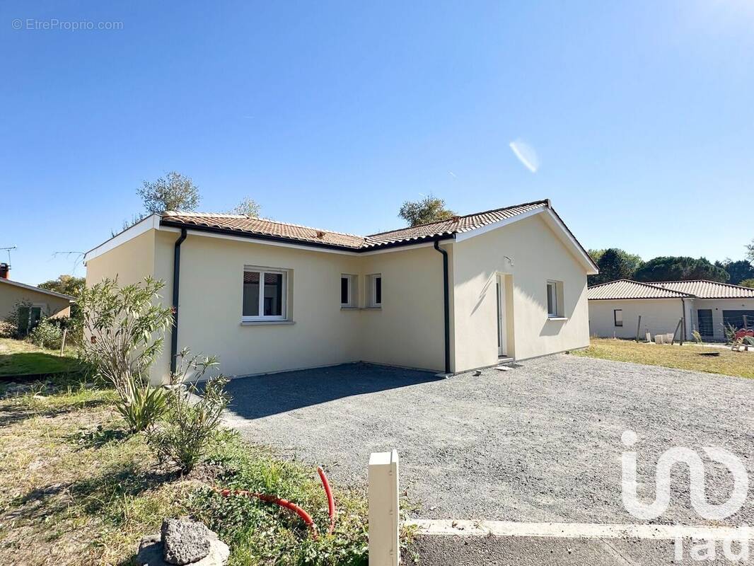 Photo 1 - Maison à LEOGNAN