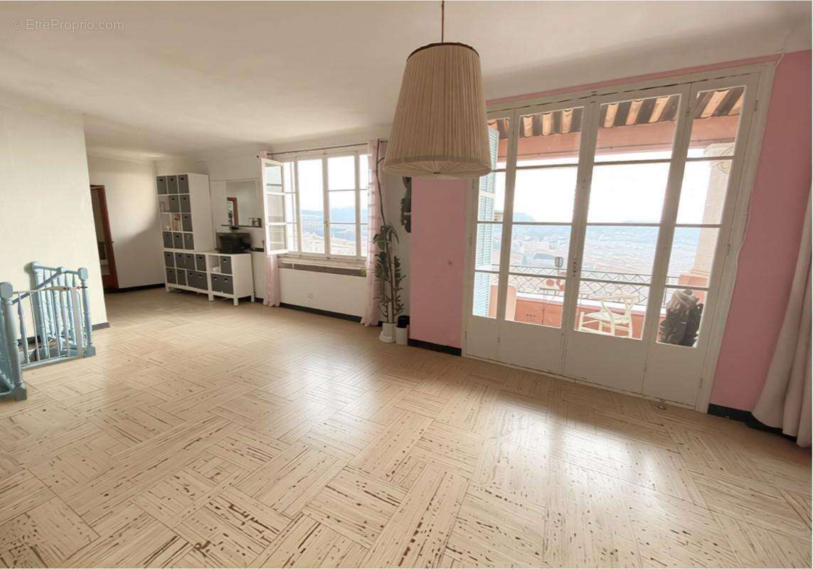 Maison à NICE