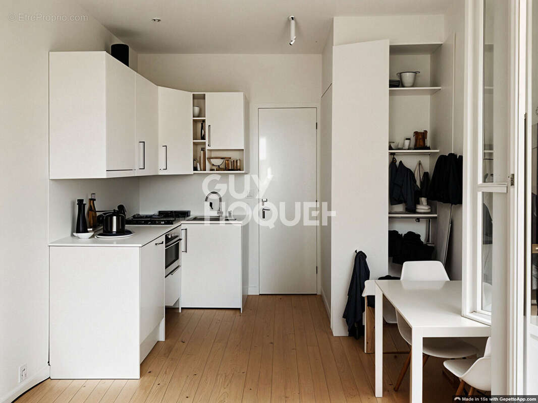 Appartement à PARIS-17E