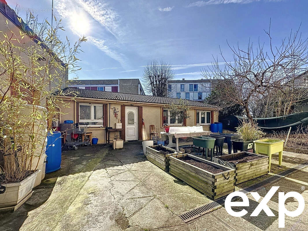 Maison à PIERREFITTE-SUR-SEINE