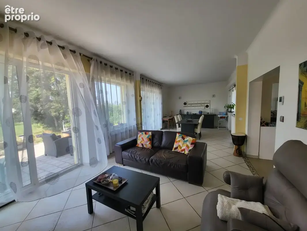 Maison 7 pièces 166 m² à vendre à Haucourt-Moulaine (54860) - photo 4