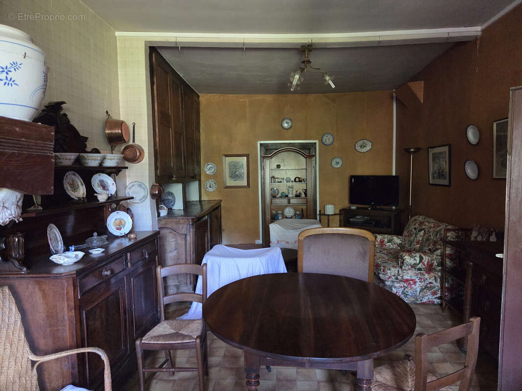 Maison à RABAT-LES-TROIS-SEIGNEURS