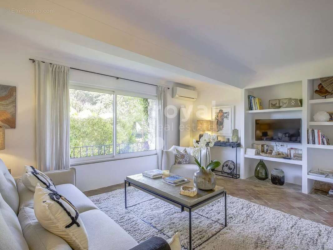 Maison à MOUGINS