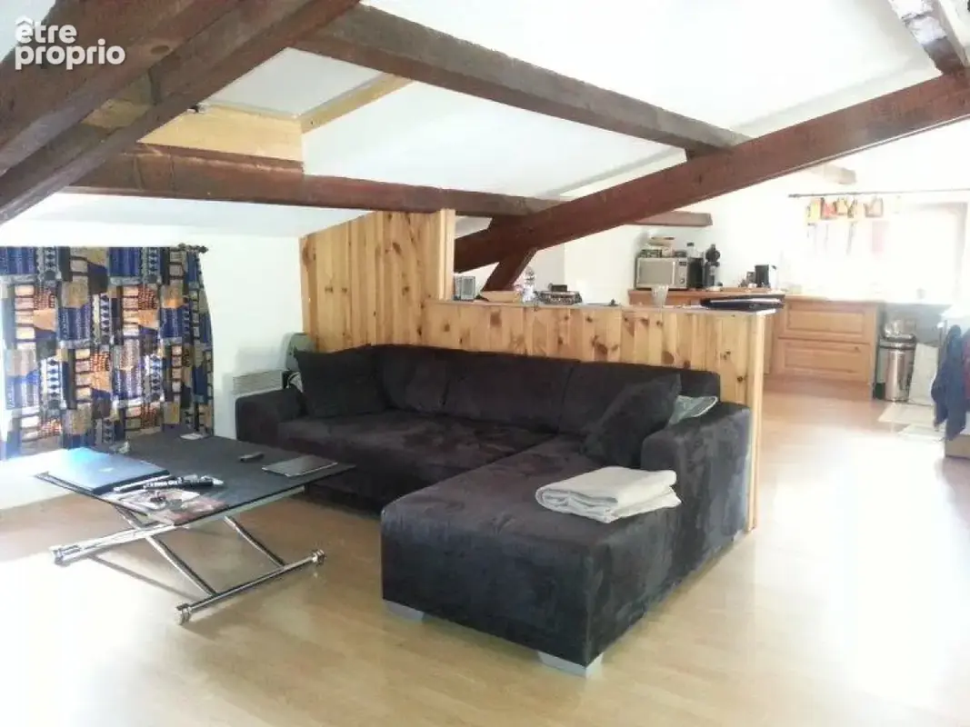 Appartement à PRUNIERES