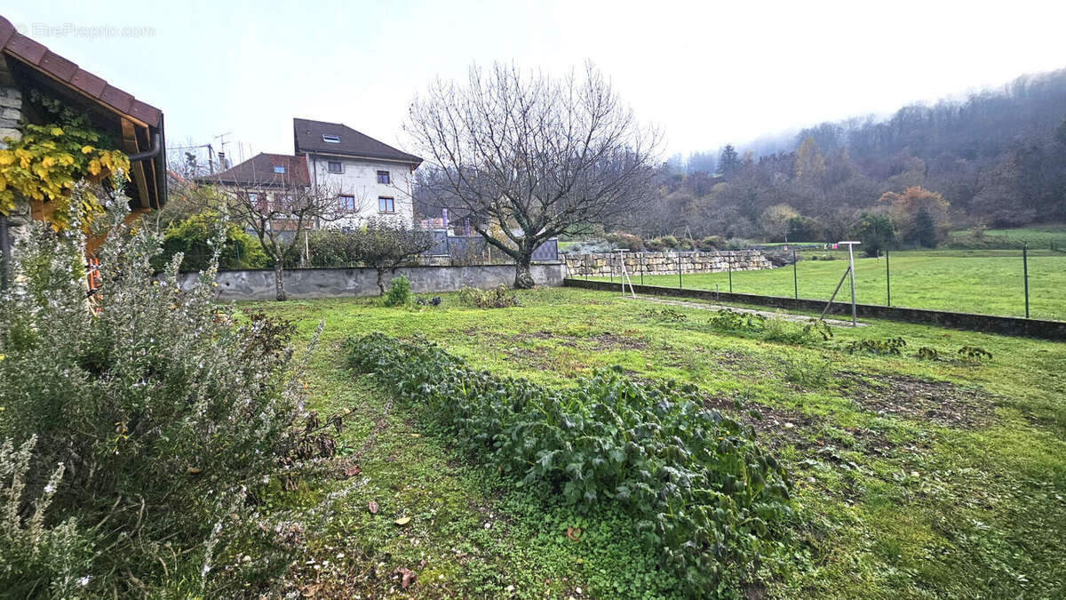 Maison à CHAMPAGNEUX