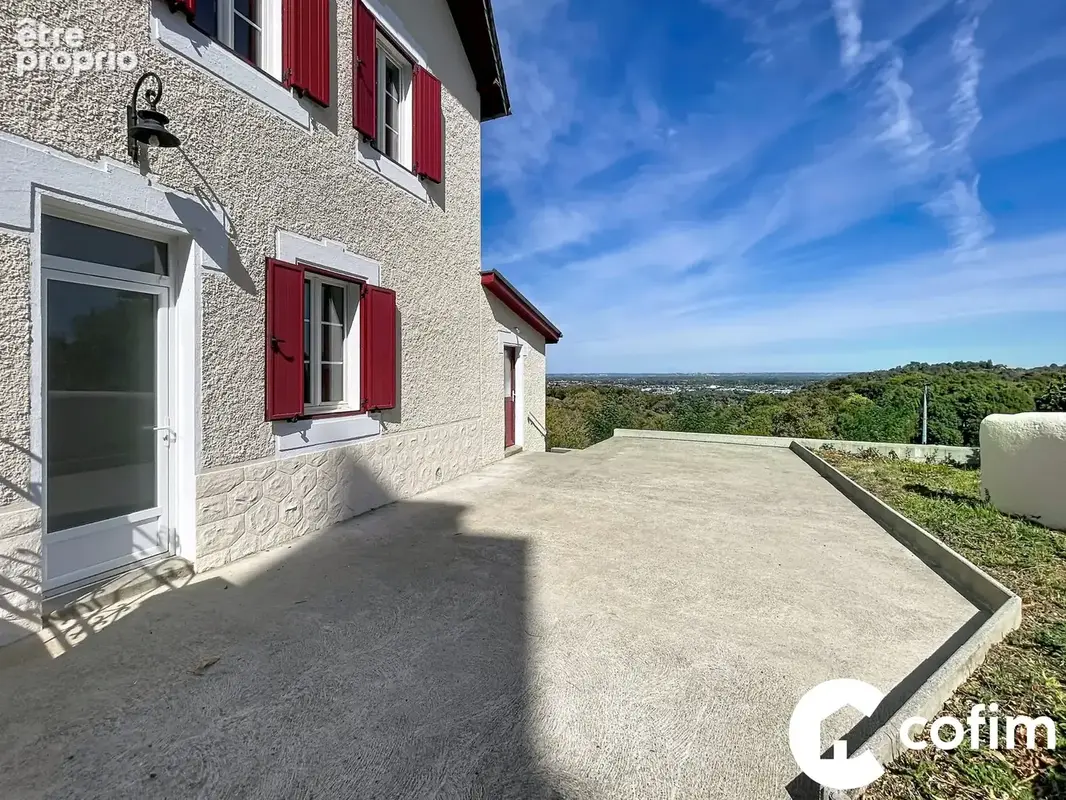 Maison 7 pièces 165 m² à vendre à Saint-Faust (64110) - photo 2