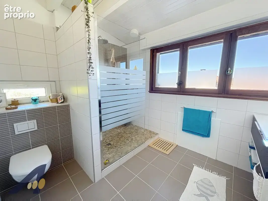 Maison de caractère   Vue dégagée, calme absolu et proximité Suisse - photo 12