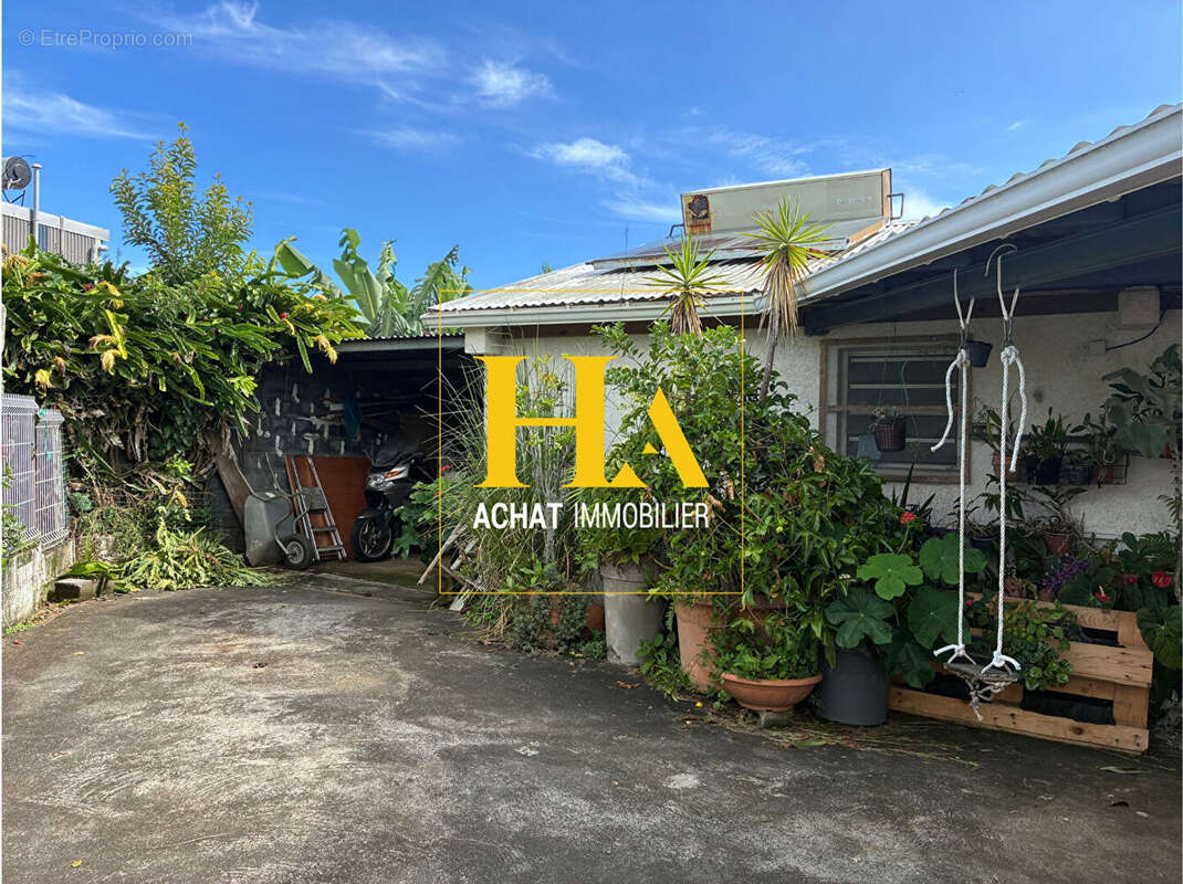 Maison à PETITE-ILE