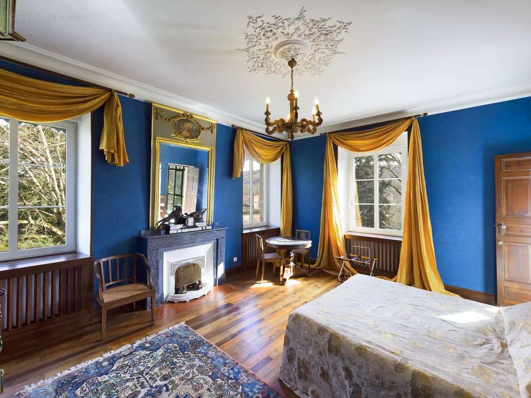 Maison à CORDES-SUR-CIEL