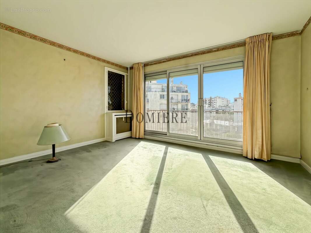 Appartement à BOULOGNE-BILLANCOURT