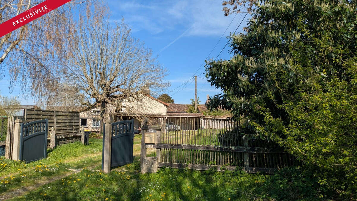 Maison à SAINT-ROMAIN