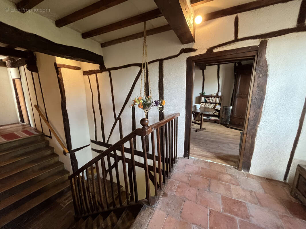 Maison à MAUVEZIN