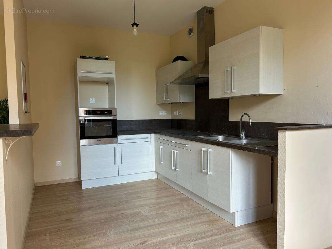 Appartement à COMPIEGNE