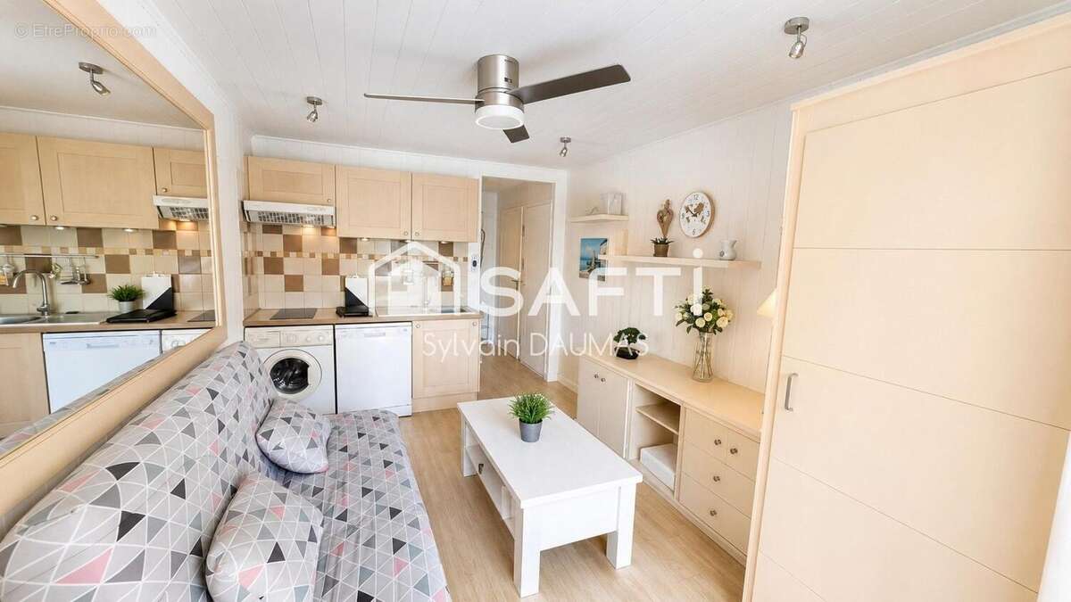 Photo 2 - Appartement à SIX-FOURS-LES-PLAGES