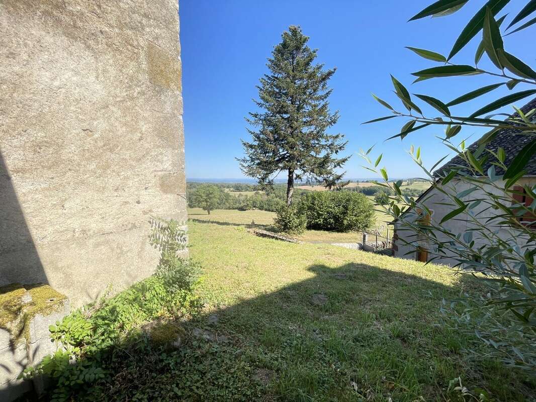 Maison à RILHAC-XAINTRIE